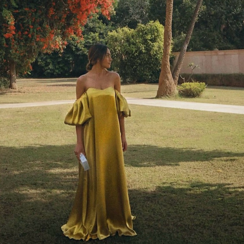 Palmer gown